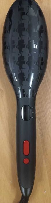 Szczotka do wygładzania Rowenta Karl Lagerfeld CF582L
