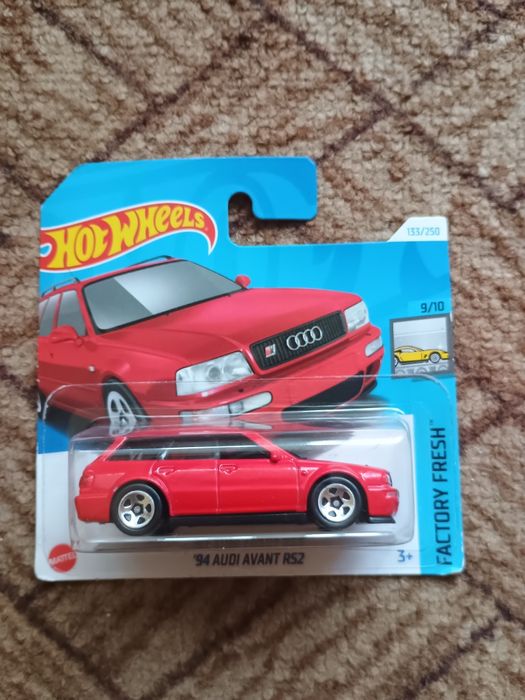 Hot Wheels 94 AUDI AVANT RS2