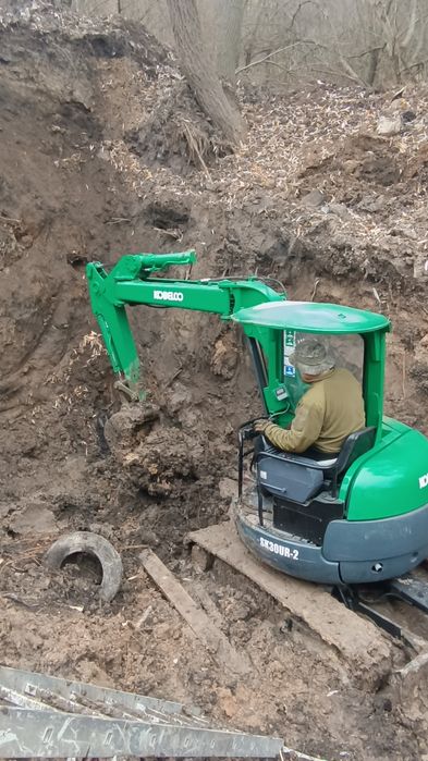Экскаватор мини міні єксковатор по Україні та облостям своїм євакуатор