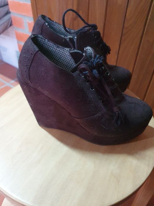 Sapatos e bolsas