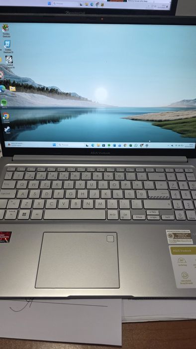 Asus Vivobook 15 15'6