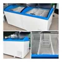 Холодильне обладнання для магазину, кафе та виробництва.