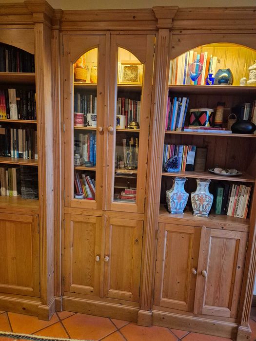 Biblioteca modular Companhia Inglesa em madeira – 5 módulos