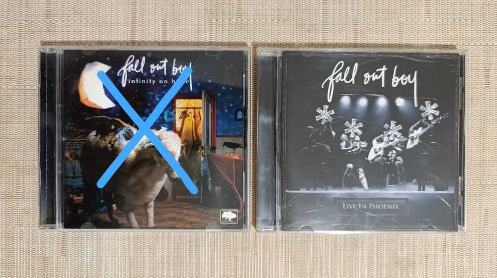 CD Joe Cocker,Pink Floyd, Fall Out Boy, The Beatles, Uriah Heep, Yes.