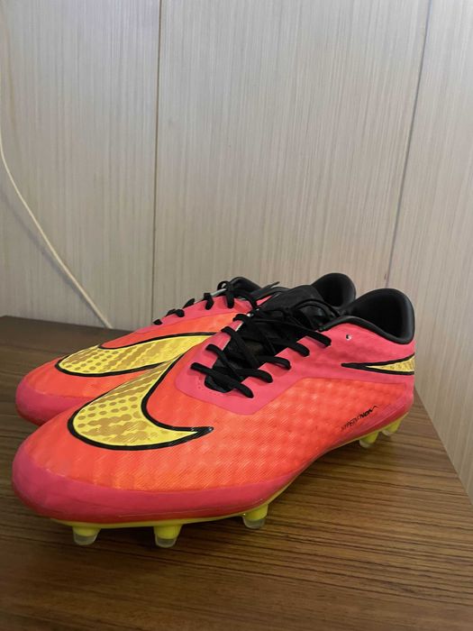 Nike Hypervenom chuteiras