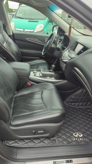 Авто Infiniti QX60