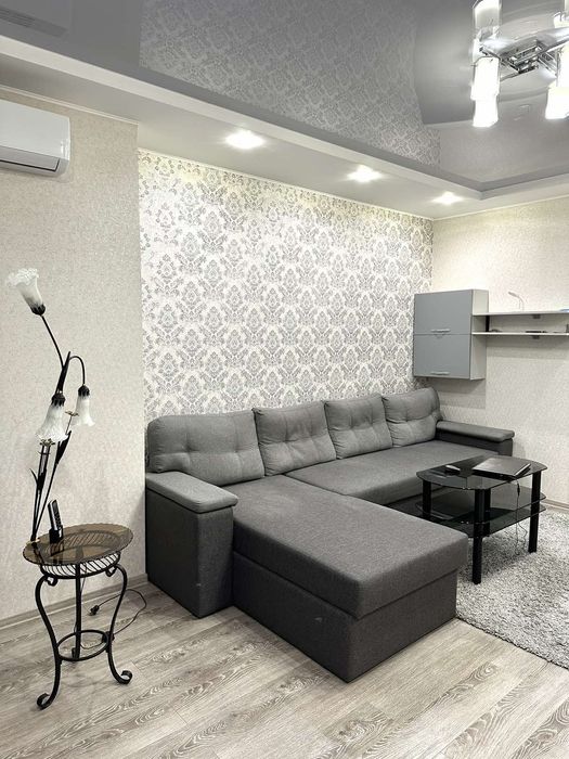 Сдам 2-к Лесной квартал Хозяин