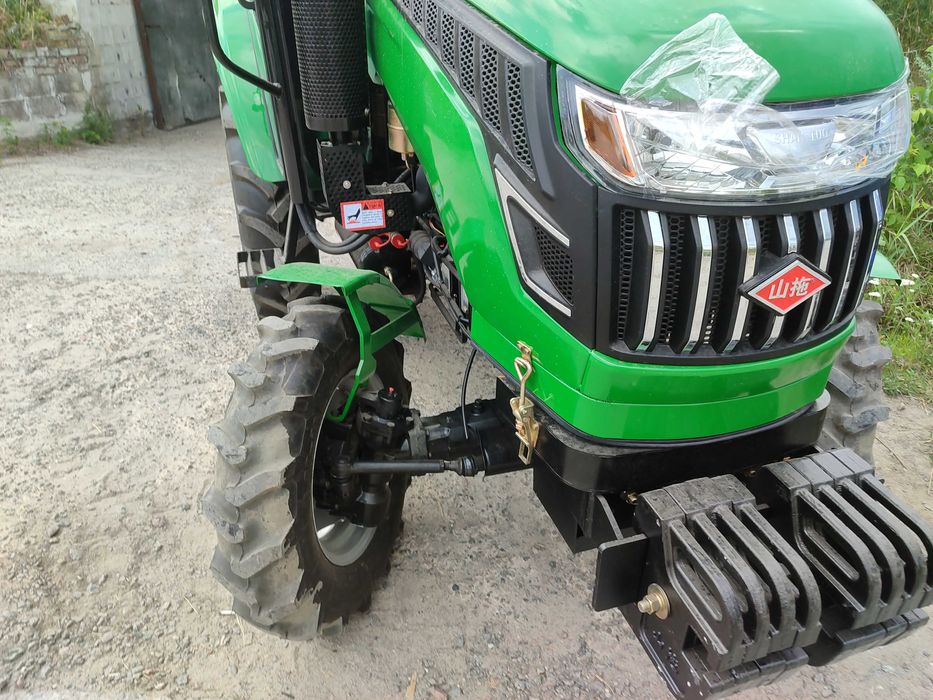 Трактор с кондиционером КАТА КЕ 354