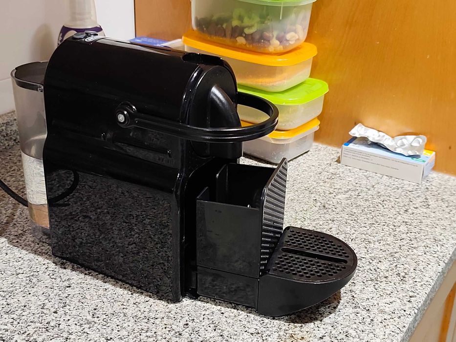 Máquina de café Nespresso DéLonghi