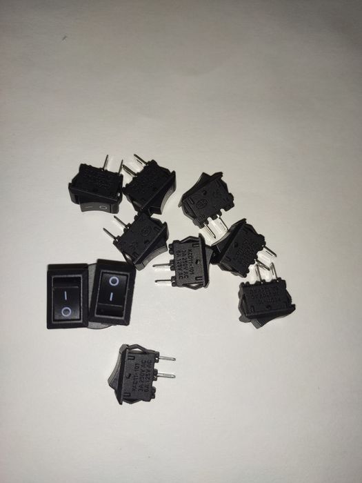 Кнопка -вимикач тип-Spst. Лот