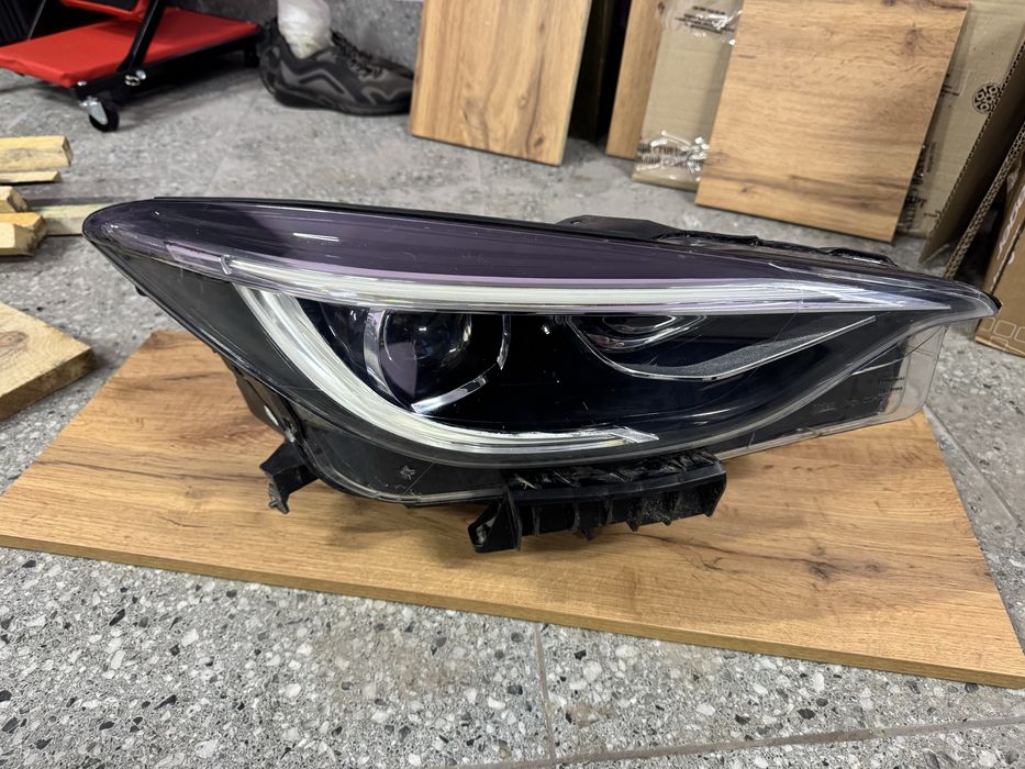 Фара права infiniti q30 европа 260105DA2B