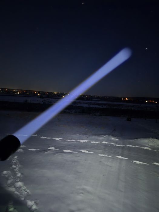 Продам фонарик Kensun.