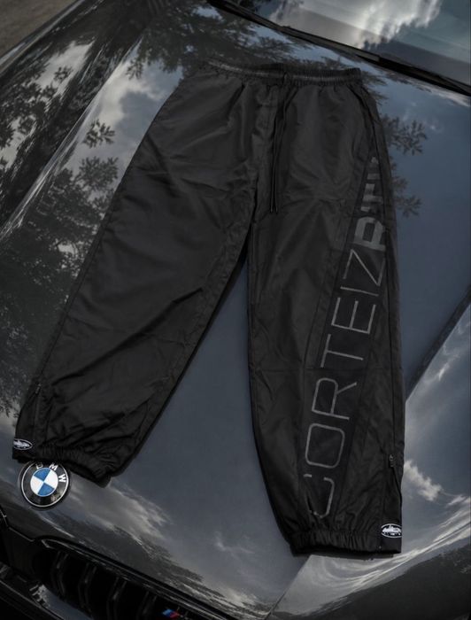 Нейлонові штани corteiz , штани Nylon Corteiz , штани кортез , спортивні штани corteiz , рефлективні штани кортез