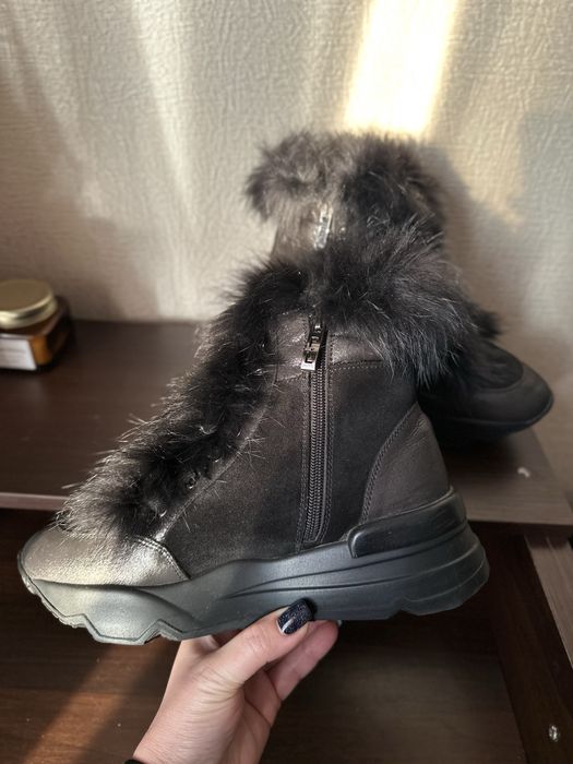 Зимові черевики,натуральні!