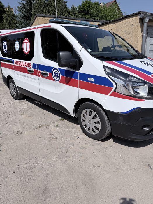 Karetka Ambulans  Renault Trafic Etoile 2