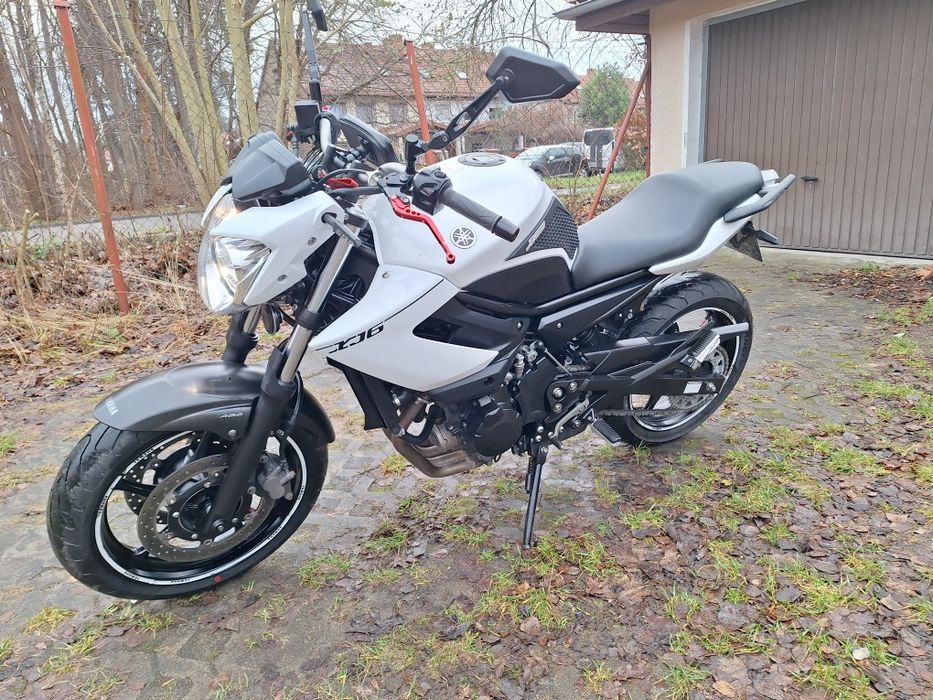 Yamaha XJ6N  ABS  super stan