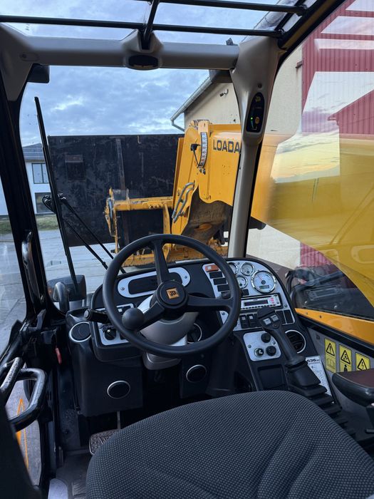 Ładowarka teleskopowa JCB 536-60 AGRI (Manitou)