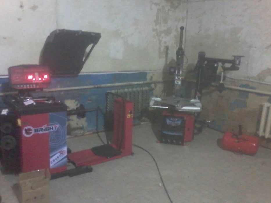 Шиномонтажный станок комплект обладнання під ключ BRIGHT