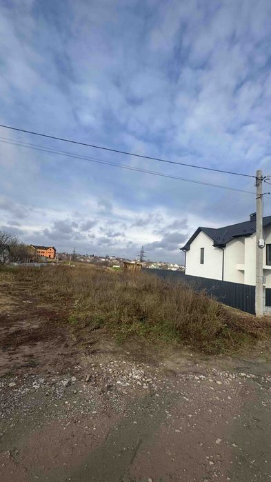 Продаж.Будинок та земельна ділянка.Браїлів.