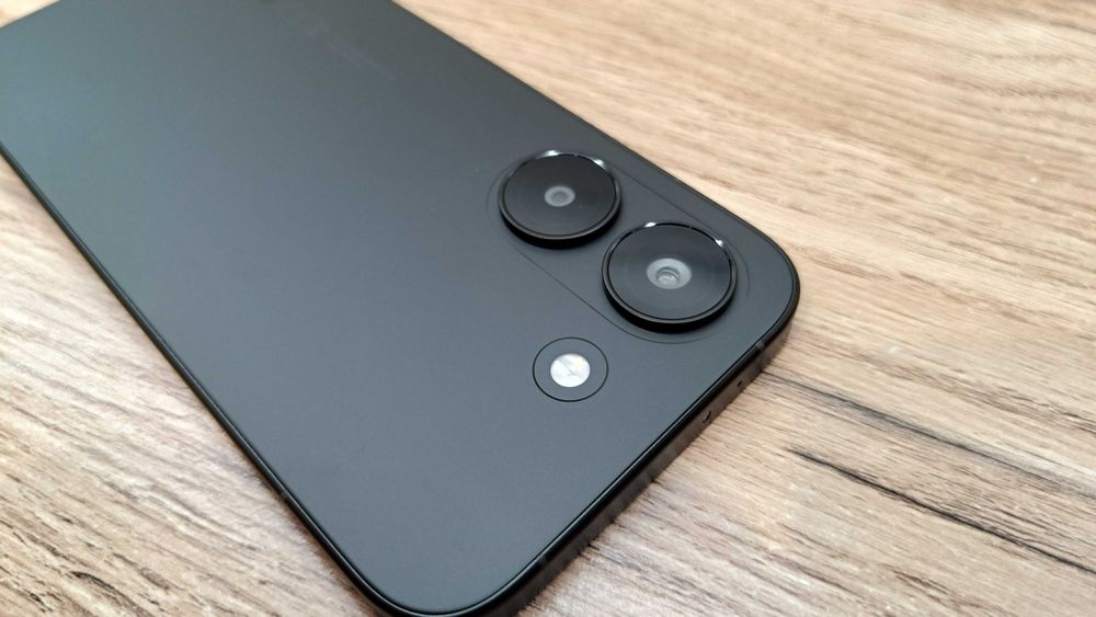 Poco X8 Pro, 8/256 GB, Amoled 1.5К 120Hz, 8500-Ultra, Sony IMX882
