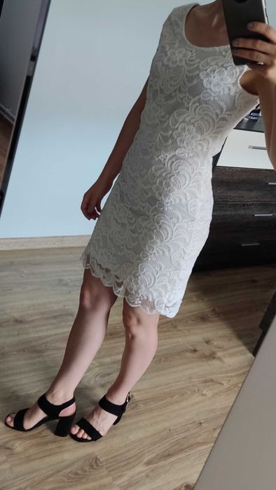Sukienka biała koronkowa sexy krótka obcisła wieczór panieński Bride