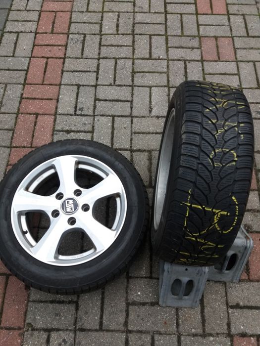 4 Koła Alu BMW 7Jx16H2 Brigdestone Blizzak 205/55 R16 zimowe