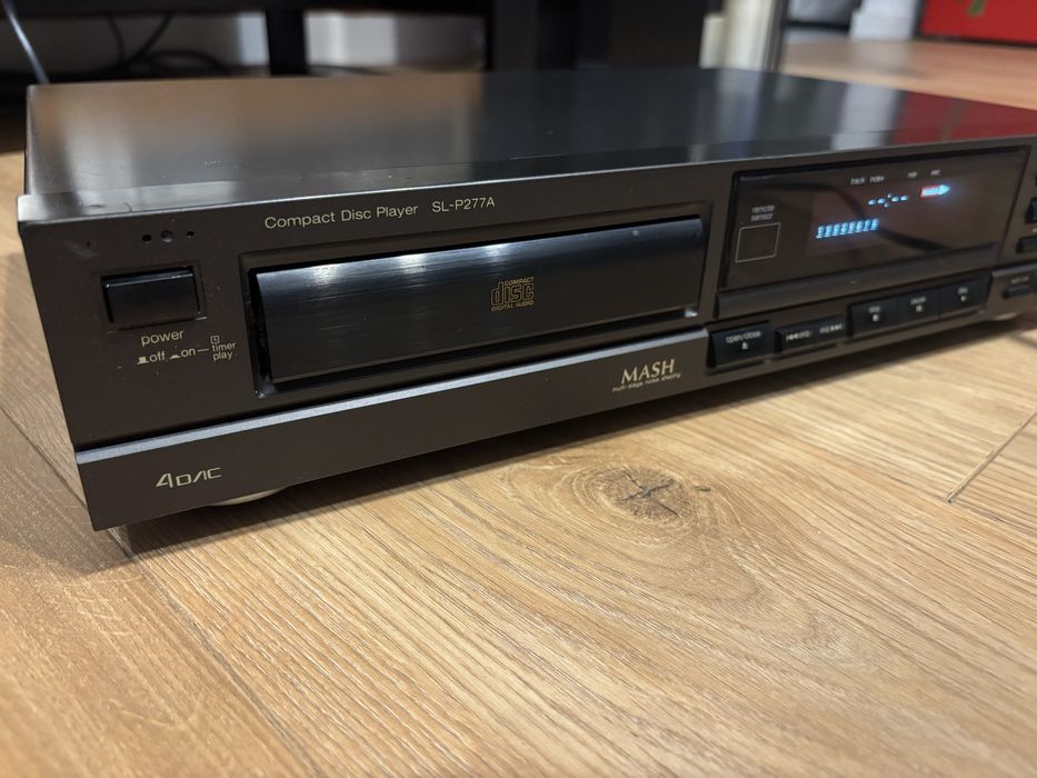 Odtwarzacz CD Technics SL-P277A