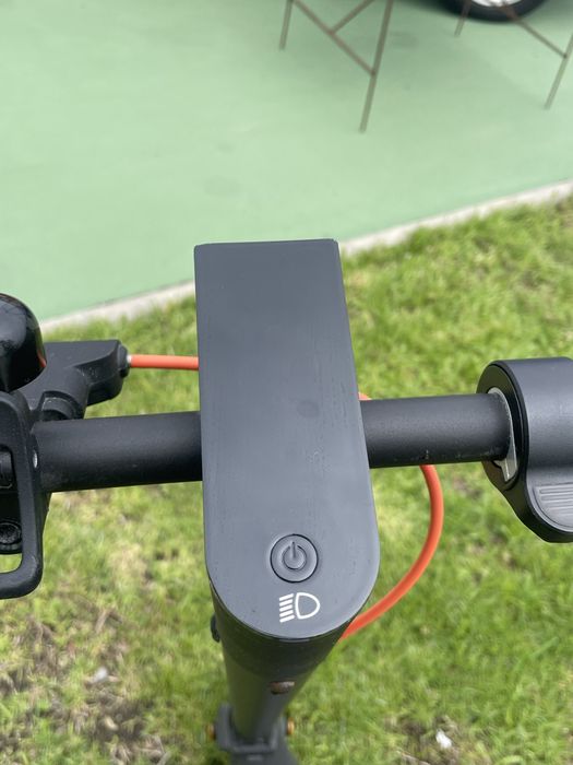Trotinete Xiaomi Mi Electric Scooter 4 Lite (2.ª Geração) – 300W