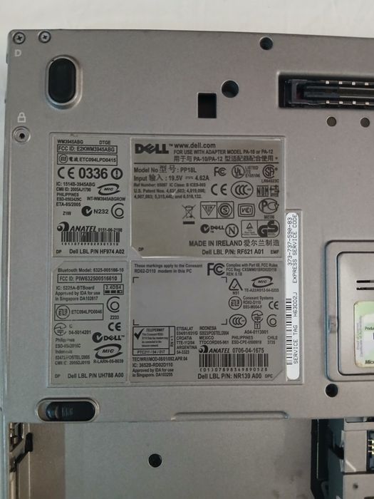 Portatil Dell para Arranjo ou para tirar peças modelo nas foto