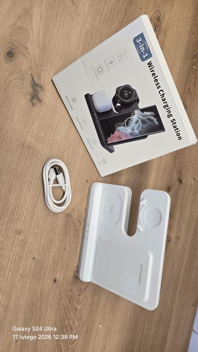 Ładowarka indukcyjna biała -szybkie ładowanie