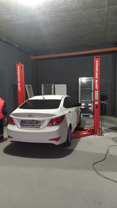 б/у двохстійковий підйомник для СТО. ТОП ПРОДАЖ!