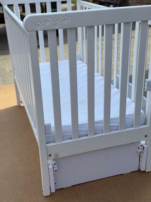 Ліжко для немовлят Верес ЛД12 12.3.1.7 з маятником та шухлядою