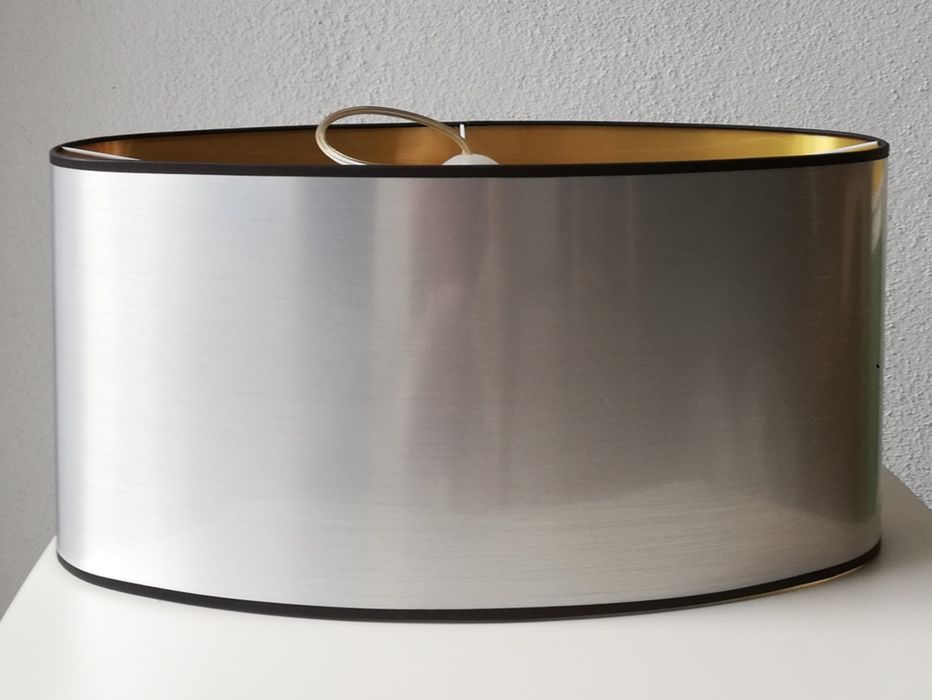 Abajur oval (prateado com interior dourado)