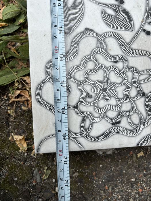 Listwy ozdobne ceramiczne i szklane