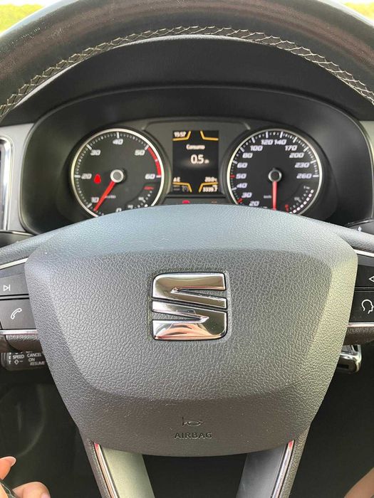 SEAT Ateca SUV Diesel 1.6 TDI car play e sistemas de assistência à condução — photo 5