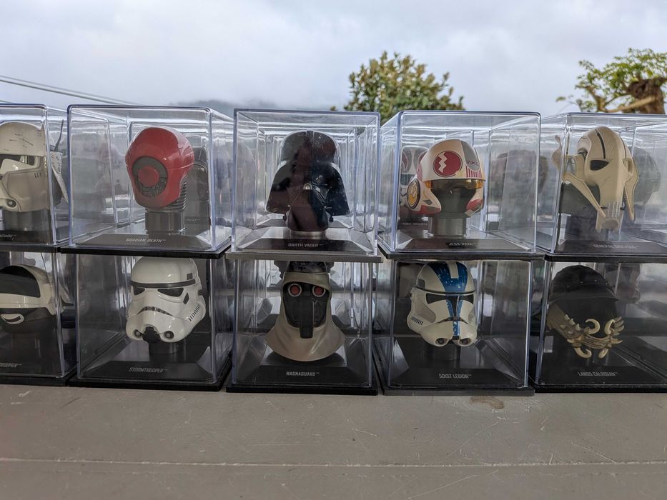 Capacetes Starwars miniaturas - coleção completa