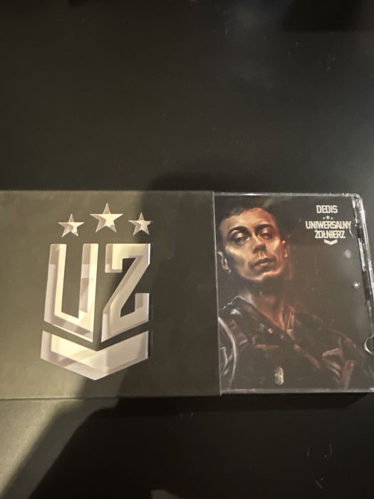 DEDIS -Uniwersalny żołnierz preorder