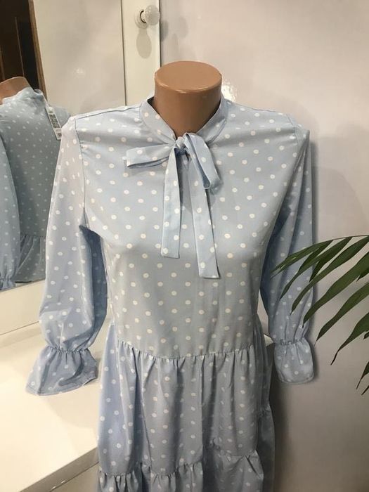 Ніжна класична сукня плаття xs s