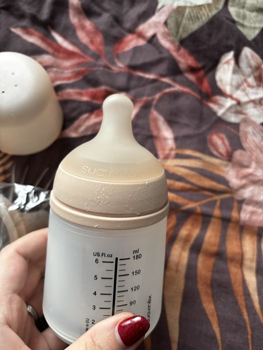 Suavinex Zero Zero – zestaw antykolkowy 180 ml dla noworodka