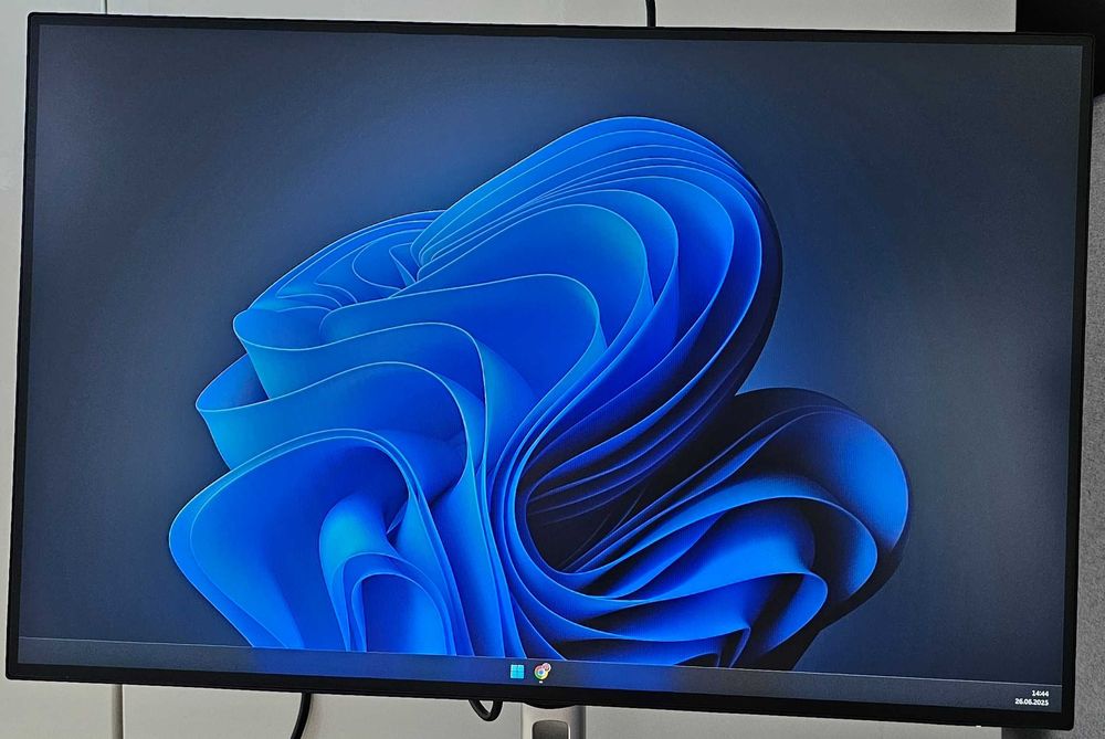 Monitor DELL UltraSharp U2421E 24 cale wbudowana stacja