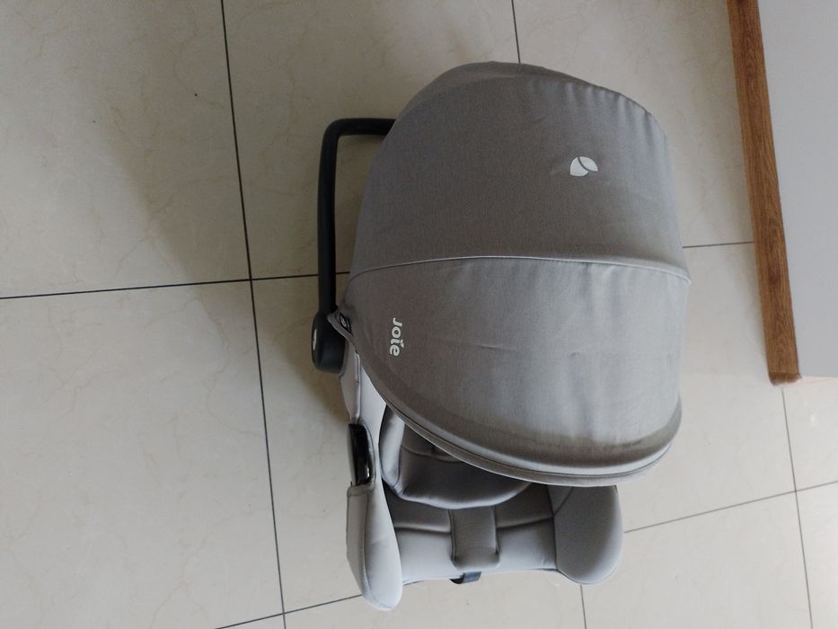 Fotelik łupina Joie