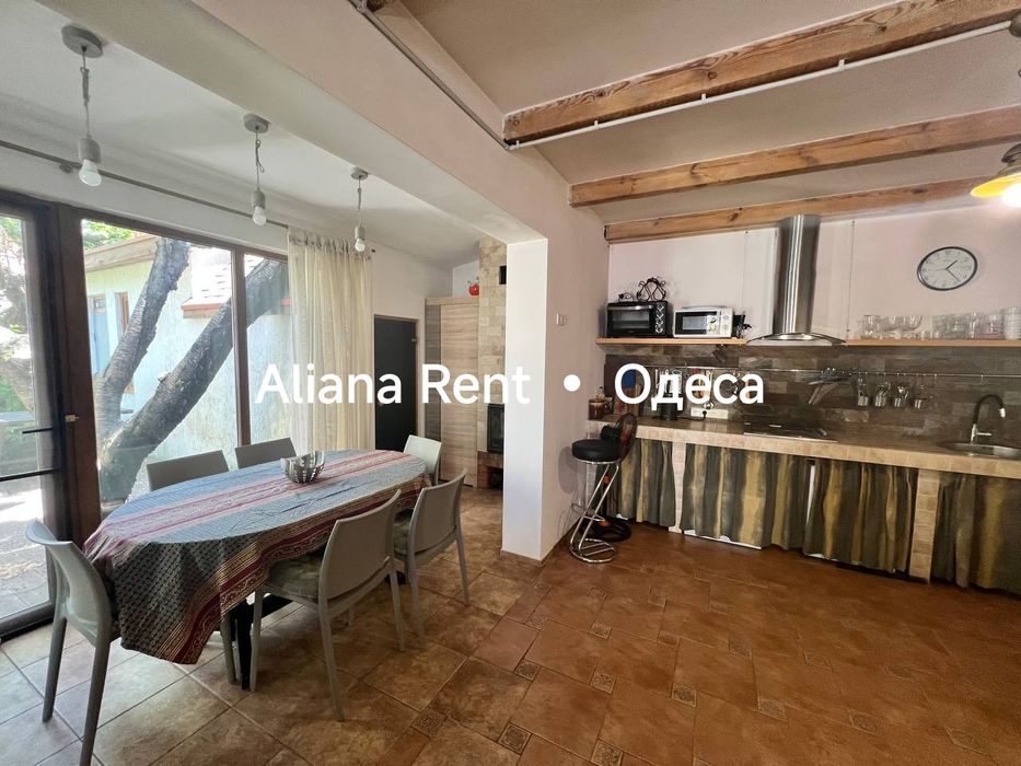 Оренда будинку пляж Золотий берег