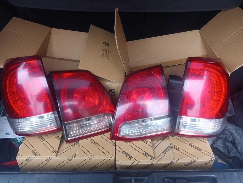 Стопы land cruiser 200