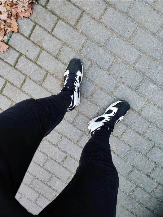 Buty Air Mid rozm.43