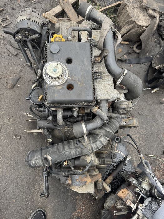 Двигун 2.5 tdi Chrysler Voyager крайслер вояджер