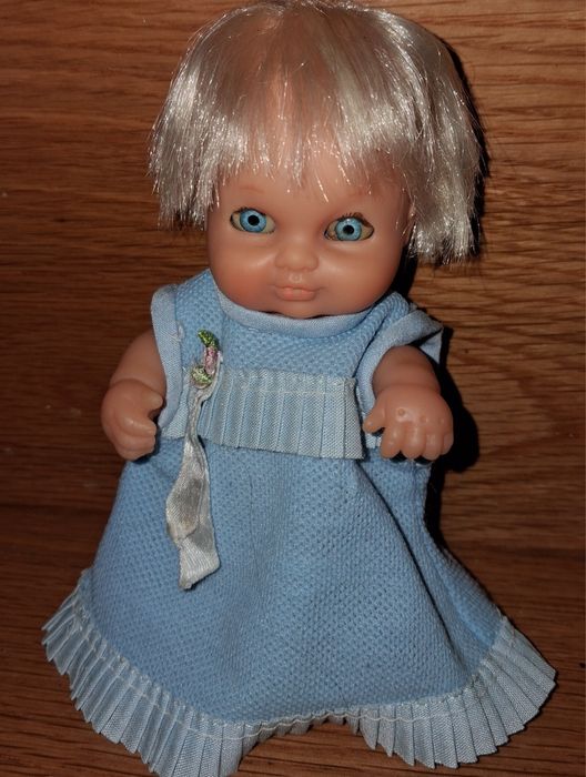 Boneca barriguita antiga da famosa