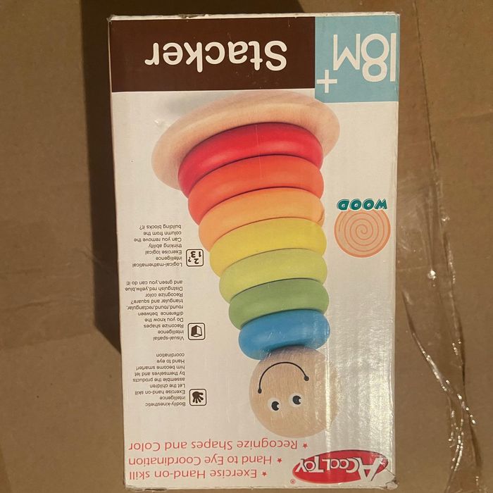 Para venda brinquedos de bebé.