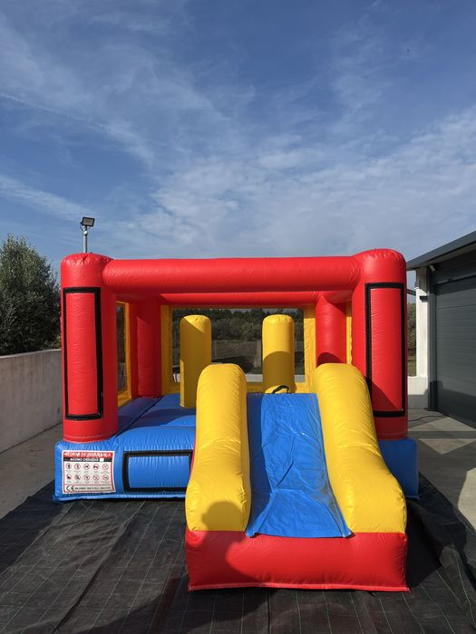 Insuflável para alugar