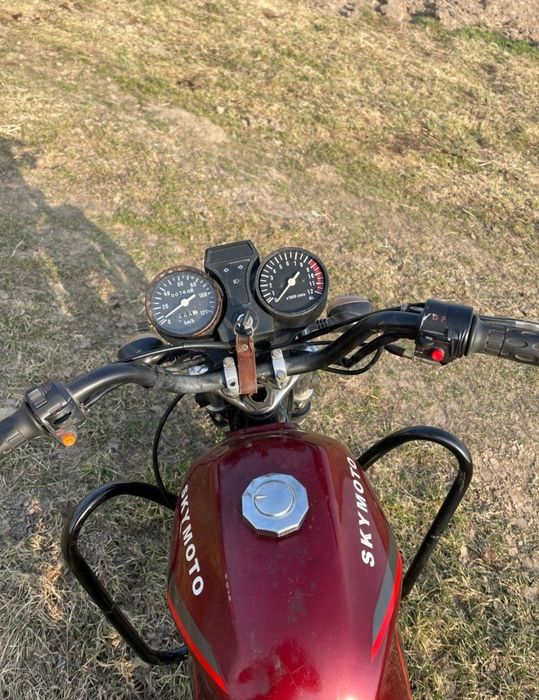 Продам мотоцикл skymoto