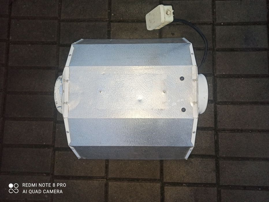 odbłyśnik kapturowy lampa prima klima sputnik fi 125 mm